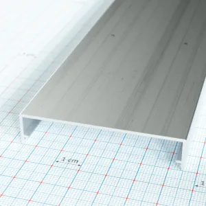 PolyfiX FE61 fedő profil / 5000 mm
